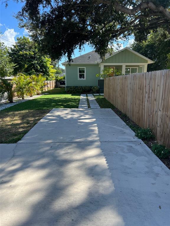 Foto principal - 1503 E North St