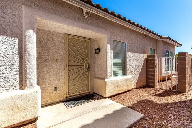 Foto del edificio - Remodeled Single Story Home in Southwest!
