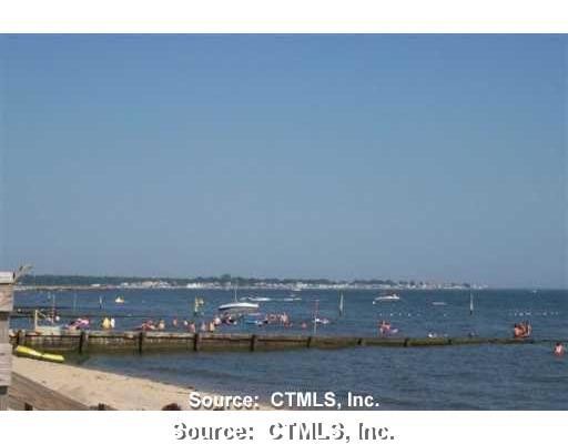 Primary Photo - 33 Beach Rd W