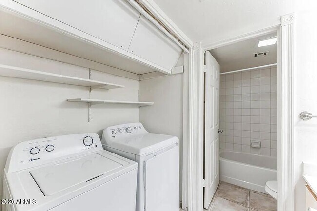 Foto del edificio - 2935 N 68th St