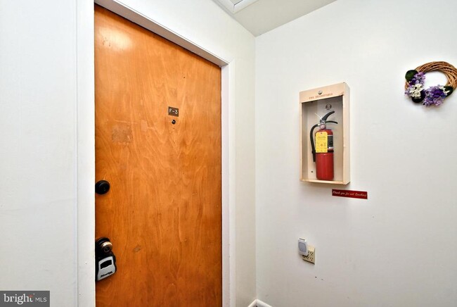Foto del edificio - 447 Pine St