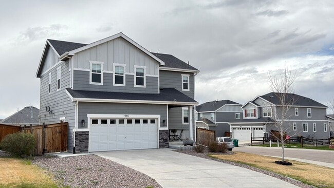 Building Photo - 965 N Waterloo Ct