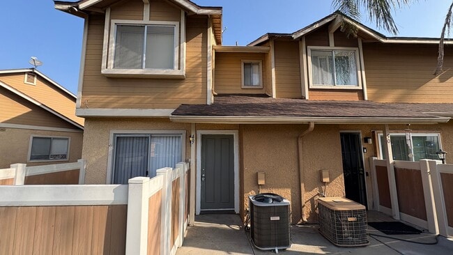 3 Bedroom Condominium for Rent - 3 Bedroom Condominium for Rent