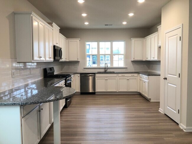 Foto del edificio - 601 Deep River Wy