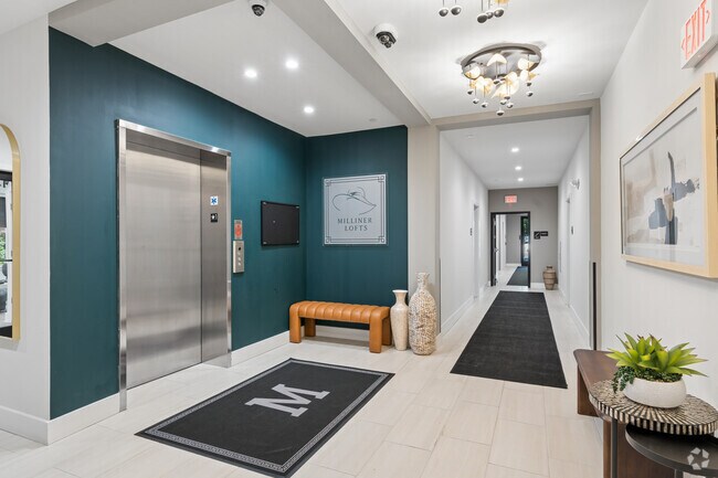 Foto del vestíbulo - Milliner Lofts
