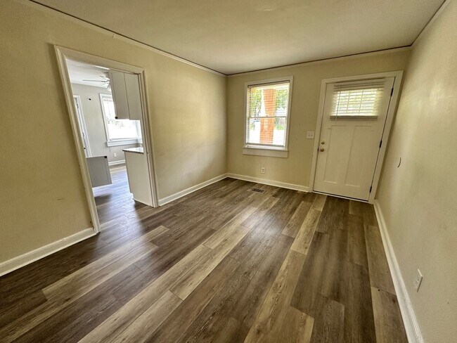 Photo - 108-110 Kilbourne Rd (Columbia, SC) Townhome