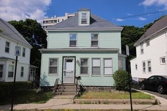 Building Photo - 12 Standish Ave