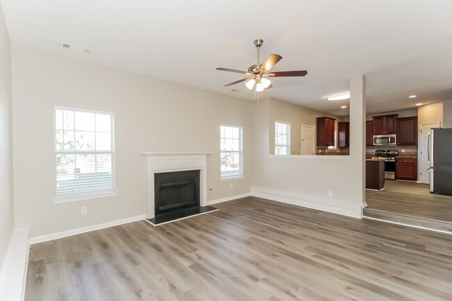 Building Photo - 283 Allegrini Drive