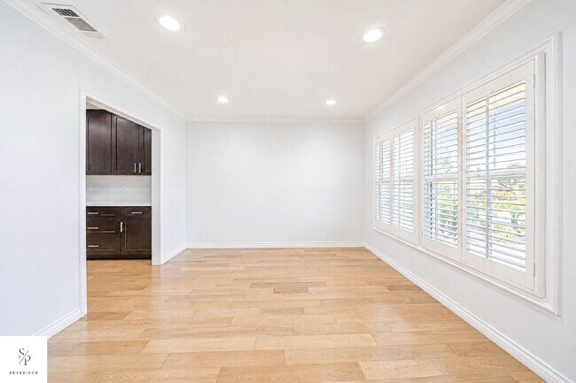 Building Photo - Bright 3BR Rosemead Rental: Self-Contained Unit with Private Entry & Driveway Parking
