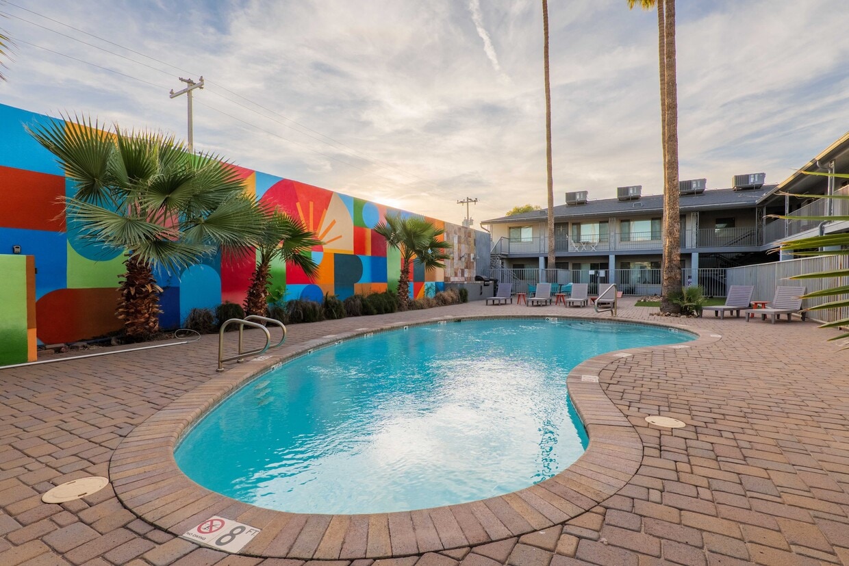 Photo - 1333 E Thomas Rd