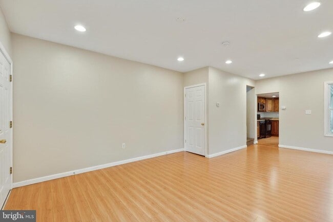 Foto del edificio - 104 Poplar St