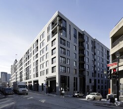 Building Photo - Complexe Chaussegros de Léry