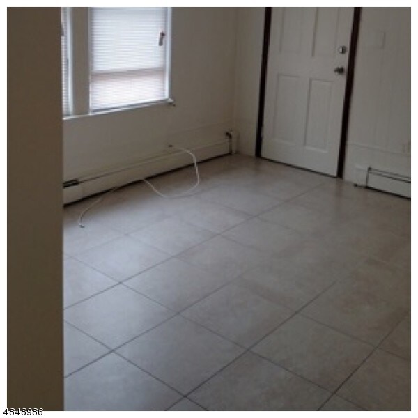 Foto del edificio - 610 4th Ave