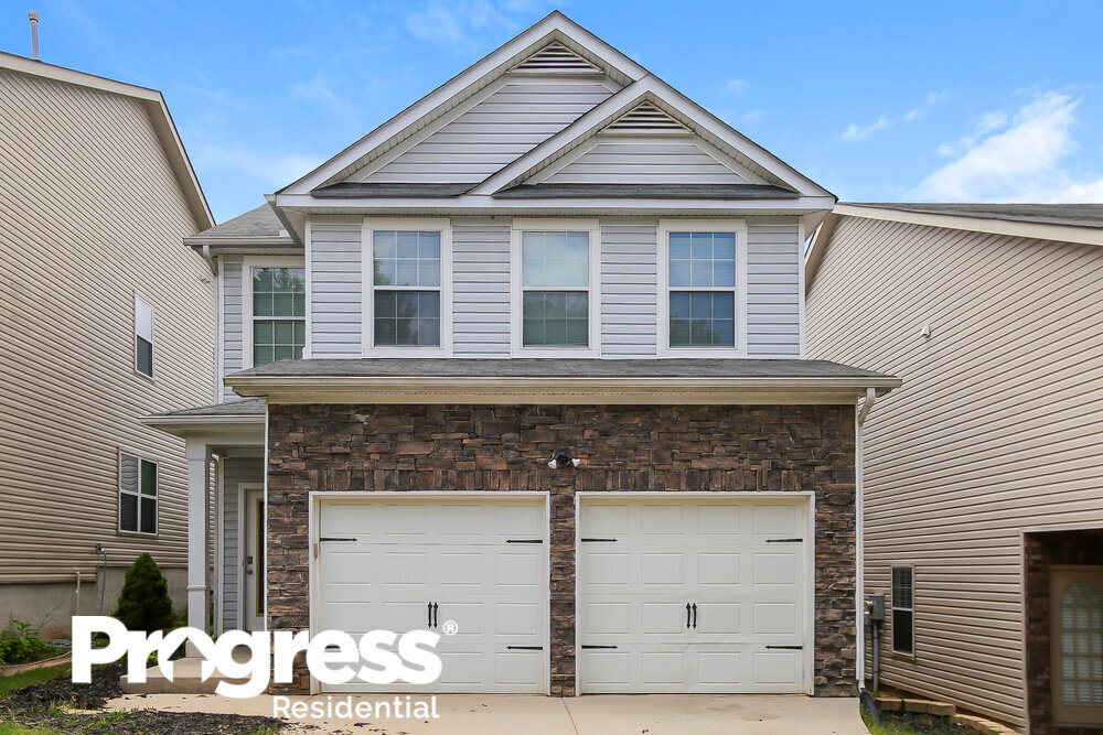 Foto principal - 307 Hidden Creek Ln