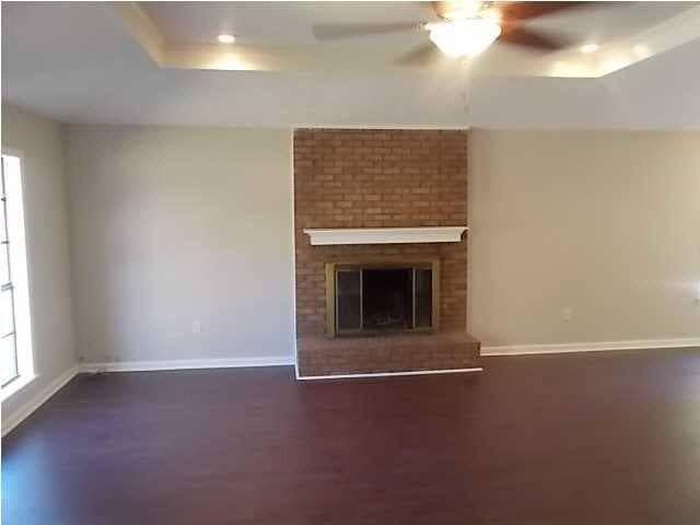 Foto del edificio - 544 Hunters Creek Cir