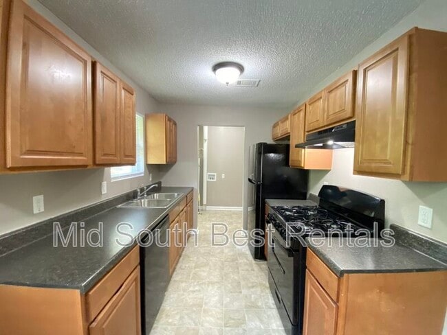 Building Photo - 306 Cordelia Dr