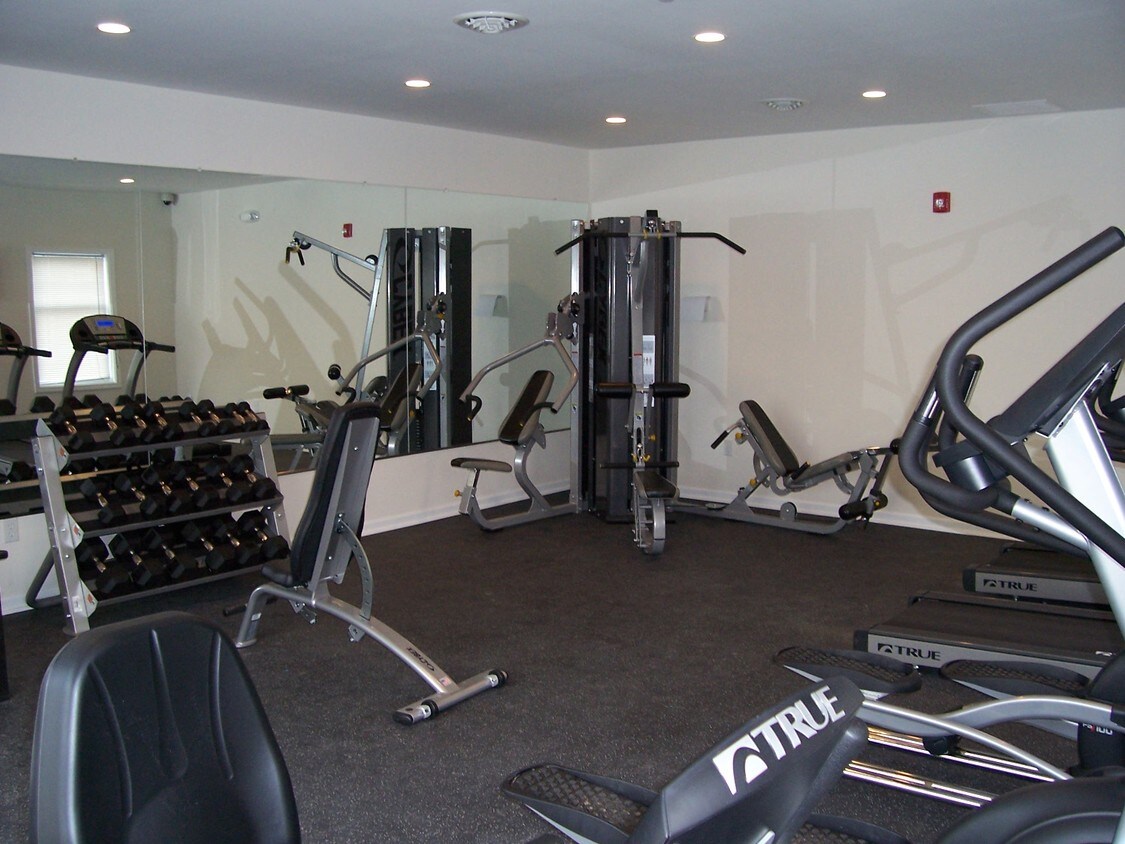 Building Photo - 21 Marvin Ave