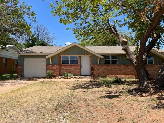 Foto principal - 5226 Belton St