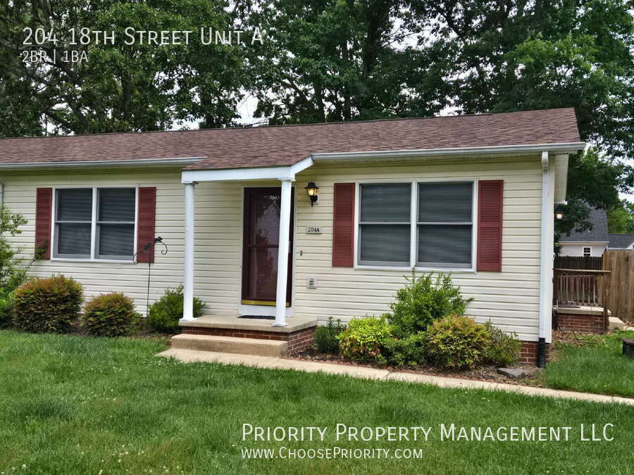 Foto principal - 204 18th St
