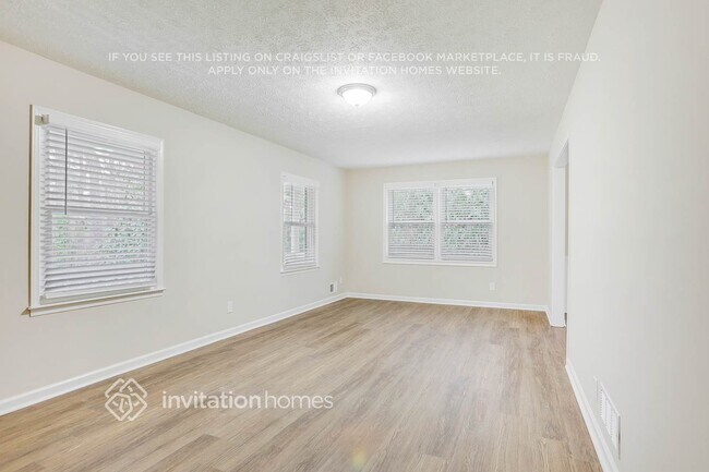 Foto del edificio - 1851 Birch Ct SW