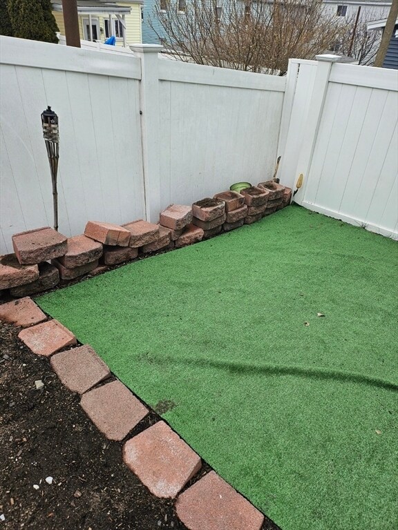 Building Photo - 21 Hillside Ave