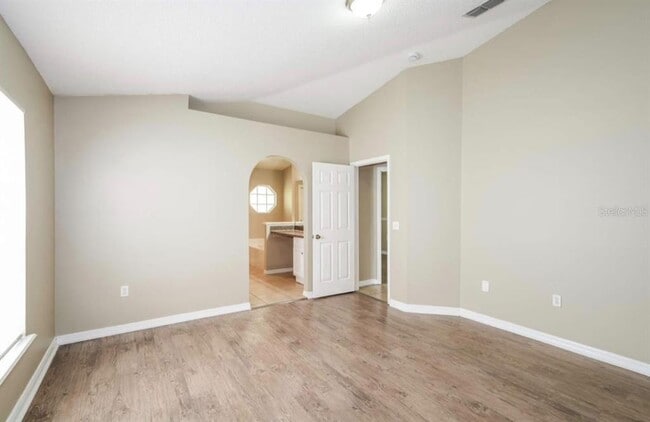 Building Photo - 1131 Evening Trail Dr