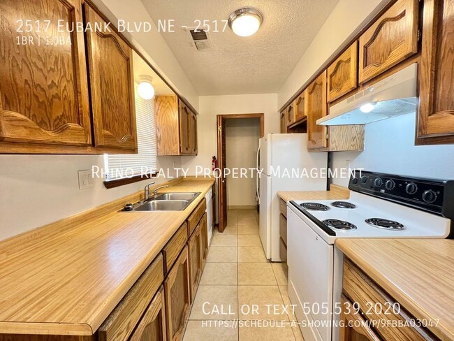 Building Photo - North East Heights Charmer! 1 Bedroom, 1 B...