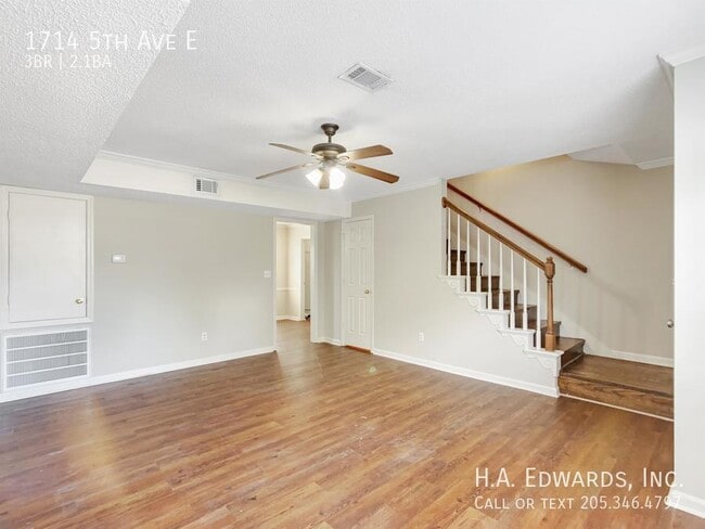 Photo - 1714 5th Ave E House