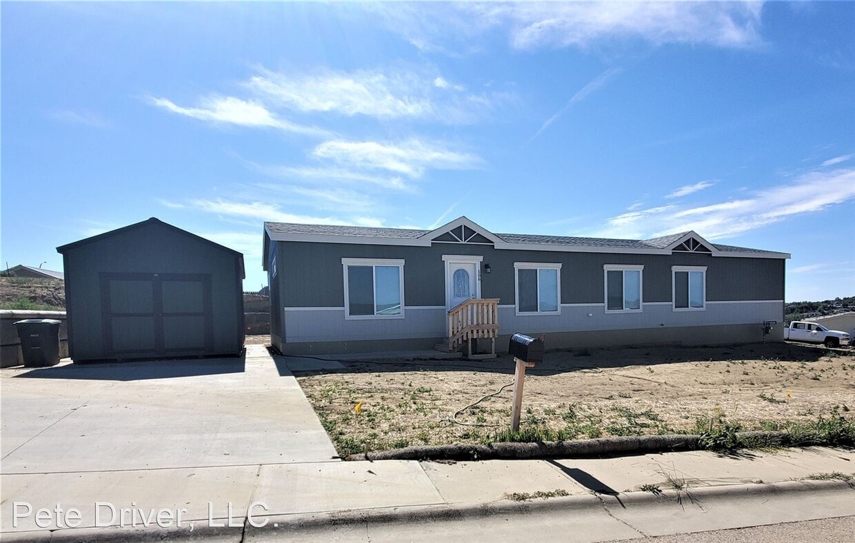 3 br, 2 bath House 506 Obsidian House for Rent in Gillette, WY