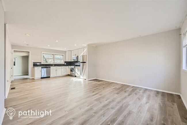 Building Photo - 1161 Ridge Drive, Pasadena, MD, 21122