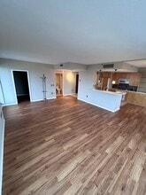 Building Photo - 107 Campau Cir NW