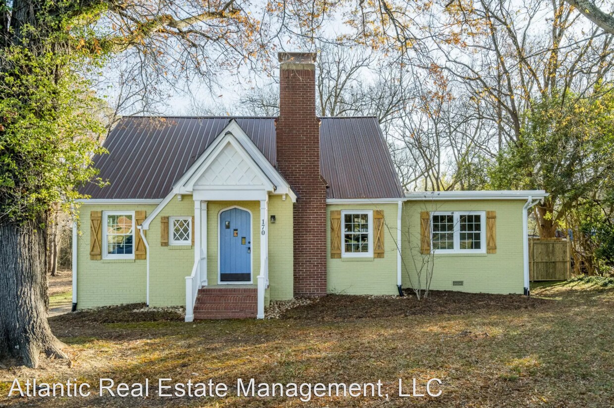 Primary Photo - 4 br, 3 bath House - 170 State Highway 87 N