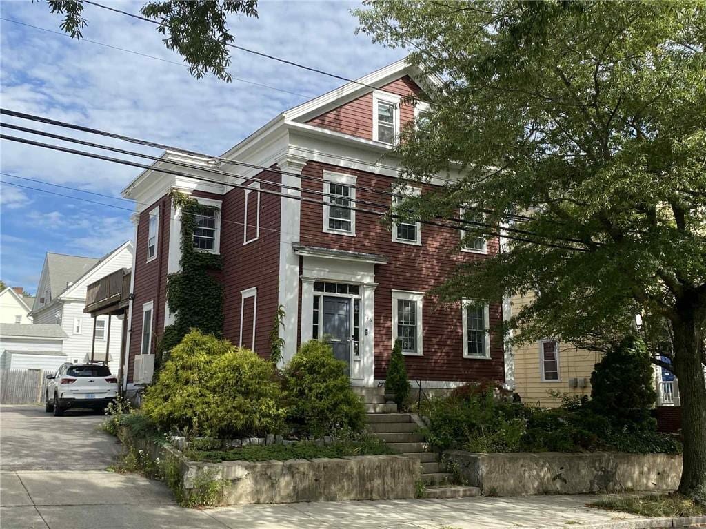 Primary Photo - 76 Pitman St
