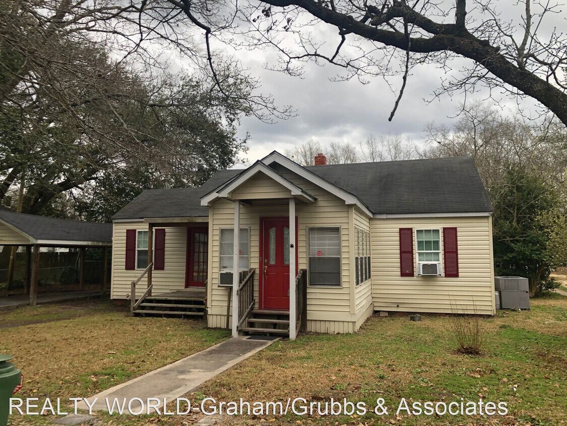 Primary Photo - 2 br, 1 bath House - 306 N Elm Street