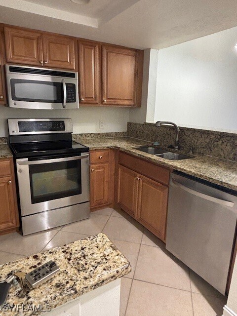 Foto del edificio - 2093 Pine Isle Ln