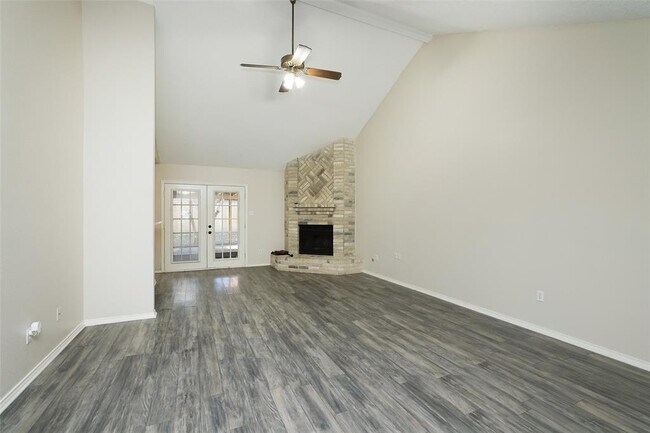 Building Photo - 9130 Kirkleigh Ln