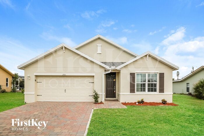Foto principal - 2931 SW 1st Pl