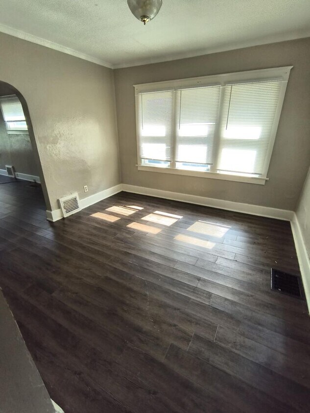 Foto del edificio - Cute 3 Bedroom 1 Bath House Located in Nor...
