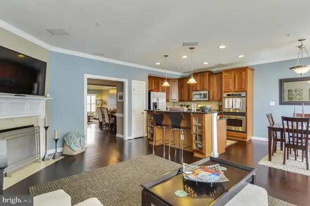 Building Photo - 5615 Harrington Falls Ln