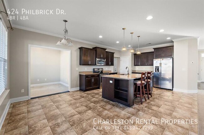 Foto del edificio - 424 Philbrick Dr