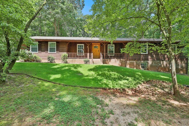Building Photo - 410 Thornton Ln