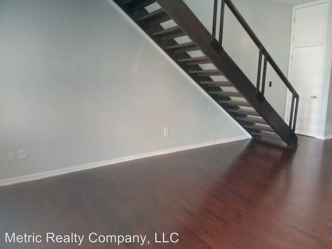 Foto del edificio - 2125 Southend Dr