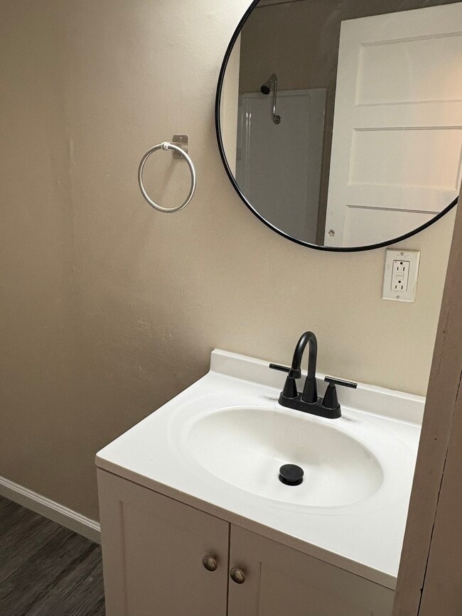 Foto del edificio - 3411 Winnebago St