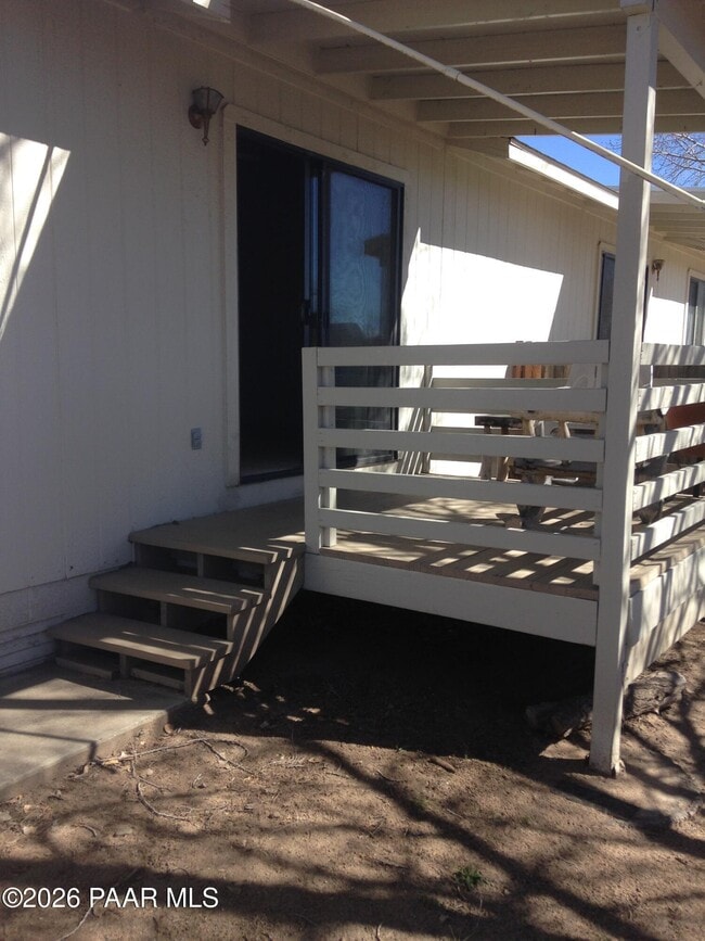 Building Photo - 6144 N Rockland Dr