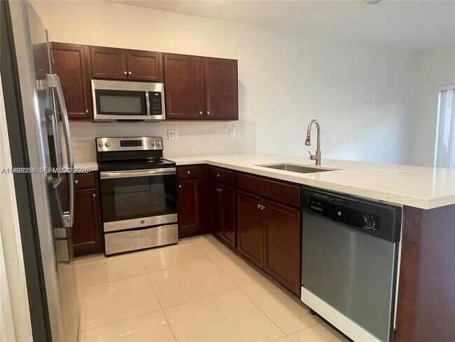 Foto del edificio - 10491 W 34th Ct