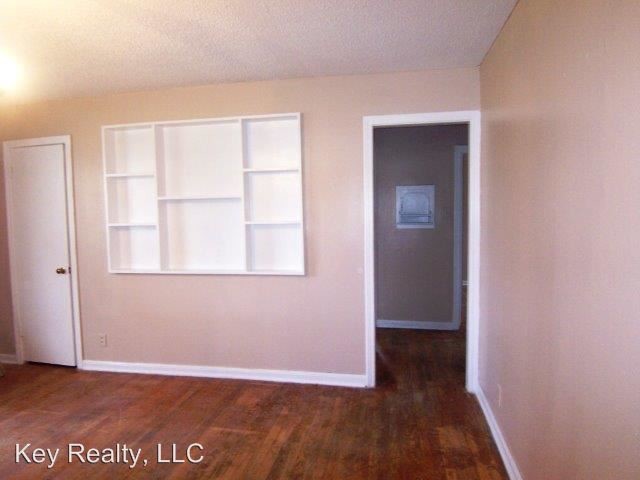 Foto principal - 3 br, 1 bath House - 1403 KATHY