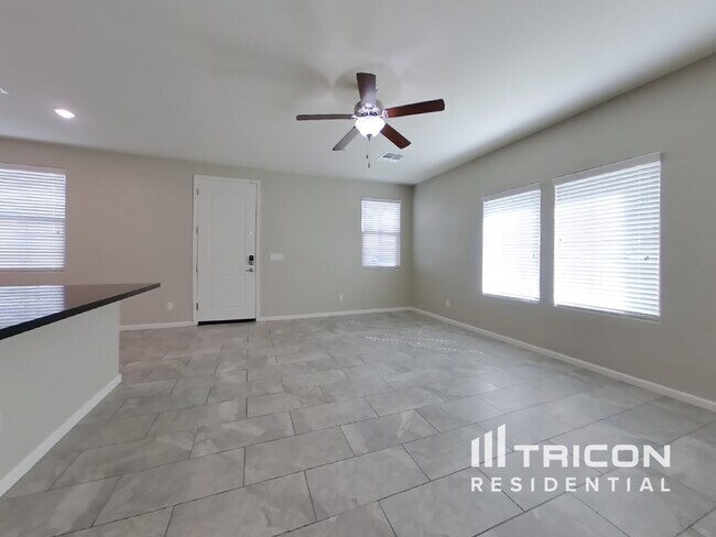 Building Photo - 28967 N 124th Glen