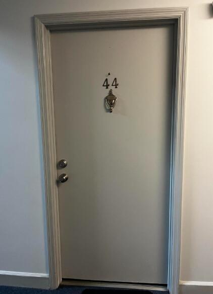 Foto del edificio - 175 Malabu Dr