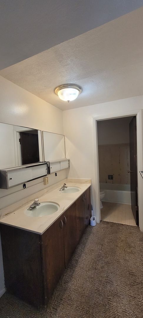 Foto del edificio - SINGLE FAMILY HOUSING -  2 bed/1 bath just off of University Parkway in Orem