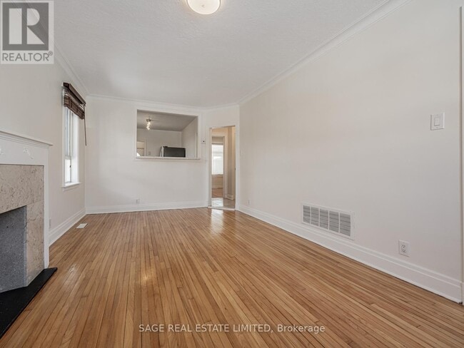 Building Photo - 521 Glen Park Ave